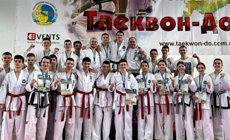 Спортсмени зі Сміли здобули перемоги на Чемпіонаті України з таеквондо