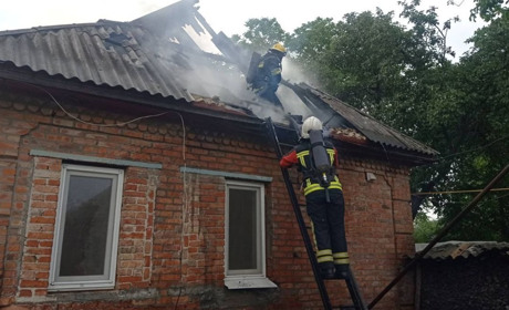 ДСНС ліквідували пожежу в Знам’янці Другій