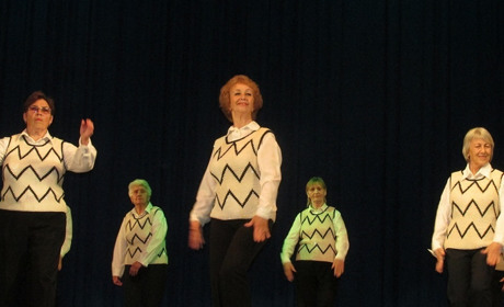 Танцорам от 5 до 85 лет: образцовый ансамбль еврейского танца «Мааян» отметил юбилей