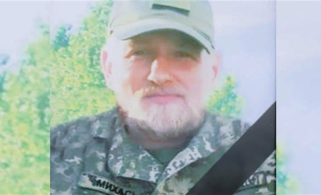 Минають перші роковини від дня, коли зупинилося серце воїна ЗСУ Віталія Михальчишина з Єрковець