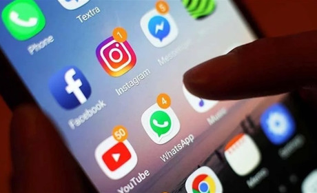 Мешканка Шепетівщини хотіла допомогти другу, а стала жертвою шахраїв