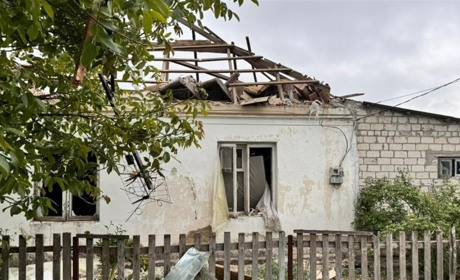 На Херсонщині армія рф атакувала житлові будинки, автівки, соціальну інфраструктуру