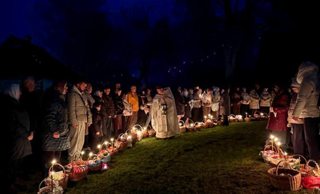 Великдень на Кагарличчині та Ржищівщині у 2026 році: молебні і освячення кошиків. Фото та відеоогляд