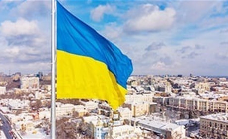 Ось тобі, а не Донбас: українці відповіли на енергетичний шантаж Путіна