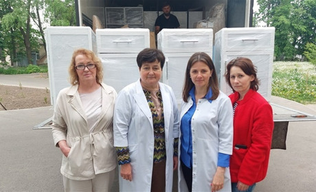 Фастівській лікарні подарували нові меблі