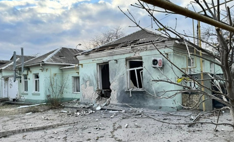 Російські терористи обстріляли Білозерку на Херсонщині: загинув чоловік, є поранені (ФОТО)