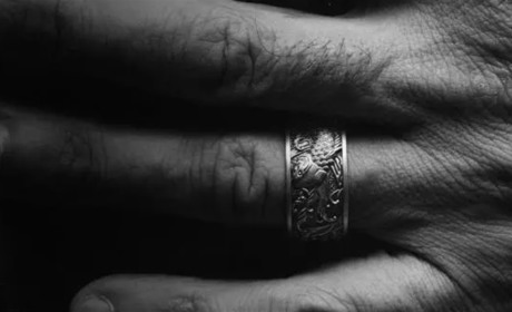 Чоловічі срібні каблучки: що врахувати при виборі та на що звернути увагу