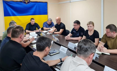 Очільник Донеччини провів першу нараду з керівниками новостворених місцевих військових адміністрацій