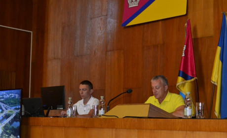 «Місто майбутнього» таки ліквідували. І реорганізували. У Первомайську відбулась сесія міської ради