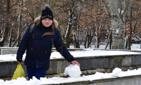 Фото дня: на Сірогозщині випав перший сніг