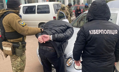 Ошукував військових і волонтерів, пропонуючи їм авто: на Одещині судитимуть шахрая