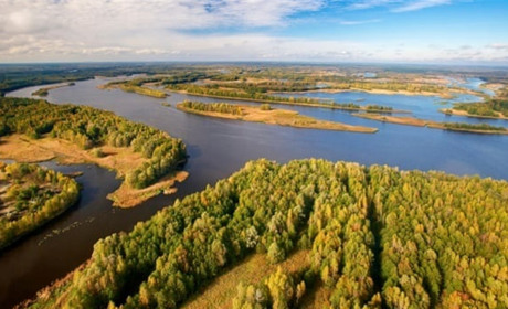 Розвиток судноплавства чи екологічна катастрофа: чому міжнародний водний маршрут загрожує Поліссю