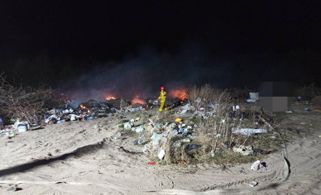 5 квітня у Заболотті на великій площі горіло сміття, а в Білому вогонь знищив 7 тонн кормів