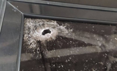 Понад добу у Херсоні та частині Херсонщини немає світла: що відомо на цей час