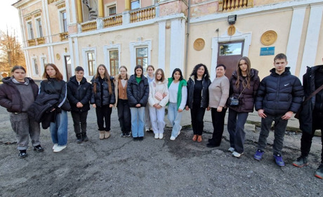 Учні Барського ліцею №2 відвідали дітей у Котюжанівській школі-інтернаті