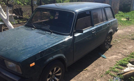 Покровські поліцейські за «гарячими слідами» затримали викрадача автівки