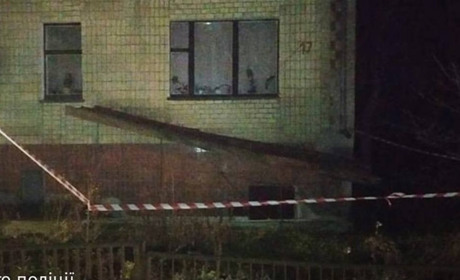 У Старокостянтинові чоловік під час сексу випадково задушив жінку