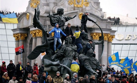 Від Революції гідності до країни гідності