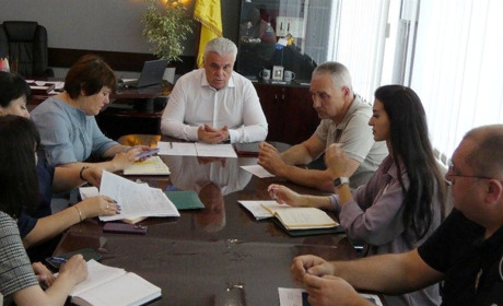 Шахраї знову маскуються під посадовців: фейкові дзвінки від імені начальника Берестинської РВА