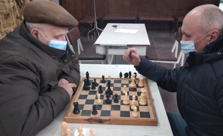Сімейний клуб вихідного дня: як у Петропавлівці провели турнір із шахів і шашок