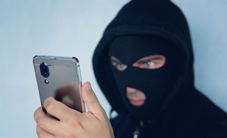 Увага, поліція Володимирця застерігає: телефонні аферисти! Як не купити «кота в мішку»