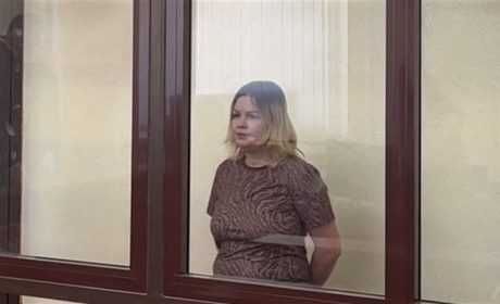 Передавала координати для ударів. Багатодітну жінку з Приазовська засудили на 14 років