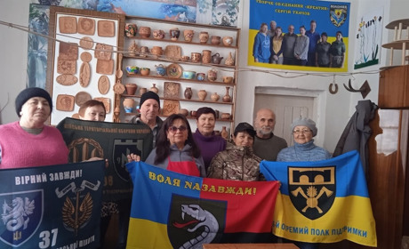 ТО “Креатив” знову передали зібрані кошти волонтерам з ГО “Волелюбні Серця”