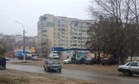 Вистрибнула з дев’ятого поверху