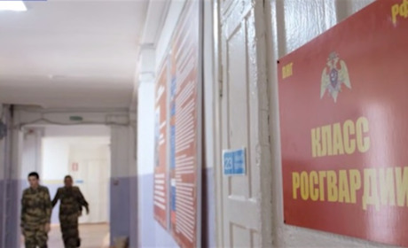 В яких школах Бердянська окупанти відкрили військові класи