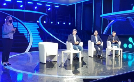  Хто пливе за «Течією»?