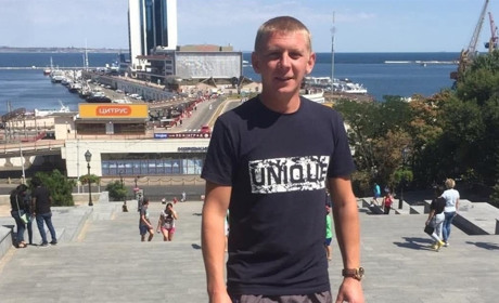 «Синочку, чому я тебе не вимолила в Бога?» Історія Героя Володимира Блажка очима матері