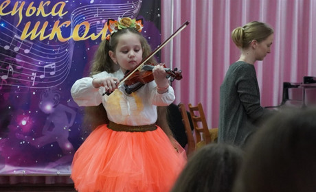 Юна барчанка стала однією з 15 переможців стипендіального конкурсу гурту «ТІК»