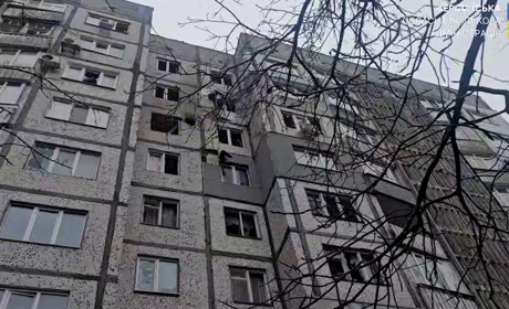 На Херсонщині окупанти завдали удари по критичній та соціальній інфраструктурі, житлових кварталах
