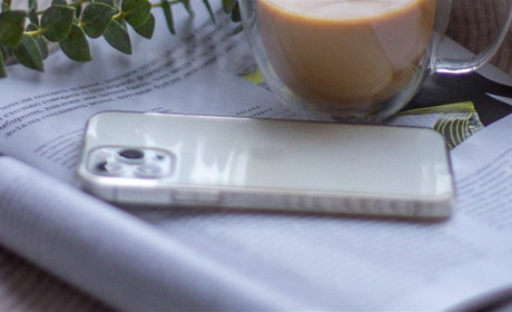 Як можна ефективно захистити дисплей мобільного телефону?