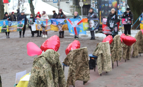 Любов, яка не зникає безвісти: на Алеї Надії відбулася 26-та зустріч родин безвісти зниклих