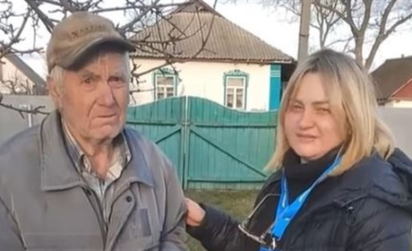 Дідусь Василь з Уманщини купив і передав автівку захисникам
