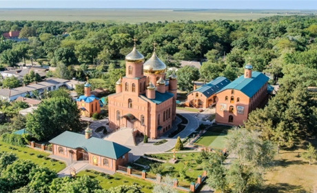 Колаборанти планують створити жіночий монастир в Асканії-Новій