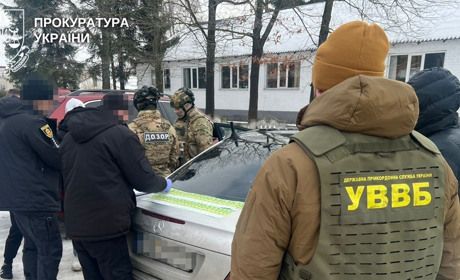 У Сарненському районі судитимуть 18-річного юнака, який допомагав чоловікам перетнути кордон
