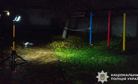 На Житомирщині на вулиці вбили двох жінок – їм завдали численні травми та ножові поранення