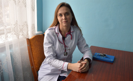 «Серед хворих на ковід у мене були навіть малюки до року». Розмова з педіатром