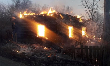 Житомирщину знову обстріляли: пошкоджені приватні будинки
