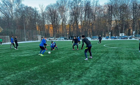 Чортківський футбол: вимальовується група лідерів і аутсайдерів зимової першості