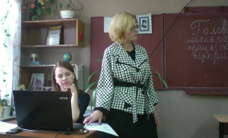 Зарплати вчителям не збільшать