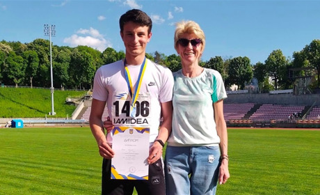 Вихованець ДЮСШ №2 Станіслав Олійник став чемпіоном V літньої Гімназіади України з легкої атлетики