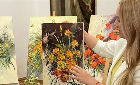 У Почаєві відкриють персональну виставку Ольги Зозулі