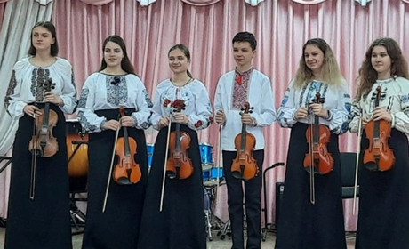 Ансамбль скрипалів "Violinka" отримав диплом лауреата I ступеня в Міжнародному конкурсі