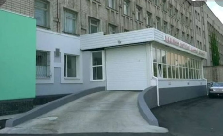 Медицина в Новій Каховці: інсулін за паспортом РФ і «пінг-понг пацієнтами»