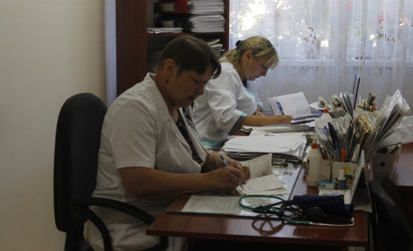 Яке місце займає Попаснянський район за кількістю декларацій з лікарями: таблиця Луганської області