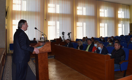 Про тариф на тепло і опалювальний сезон: сесія і виконком міської ради