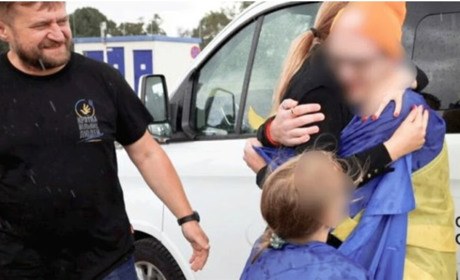 З окупованої Херсонщини визволили групу українських дітей